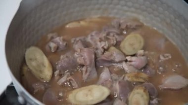 Miso ile nasıl taşlık güveç yapılır?