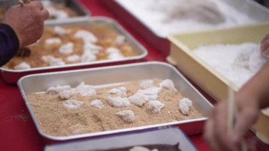 Taze mochi 'ye yeni malzemeler ekliyorum.