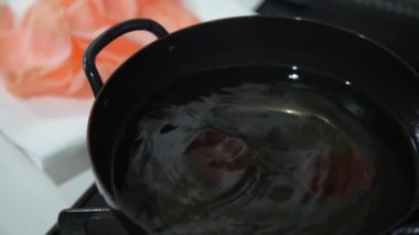 Karides krakeri nasıl kızartılır?