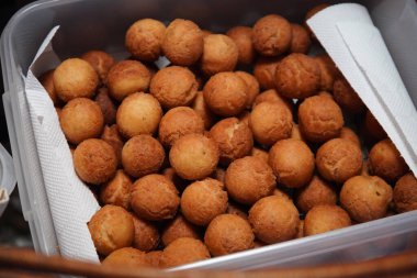 Taze kızarmış sata andgi