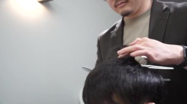 erkek Kuaför kesim saç