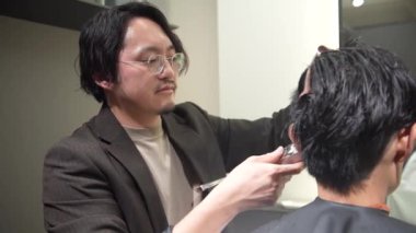 erkek Kuaför kesim saç