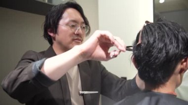 erkek Kuaför kesim saç