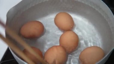 Haşlanmış yumurta nasıl yapılır?