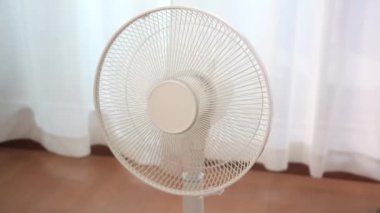 Dönen bir hayranın görüntüsü