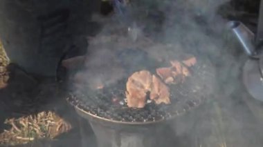 Domuz kızartmayı.