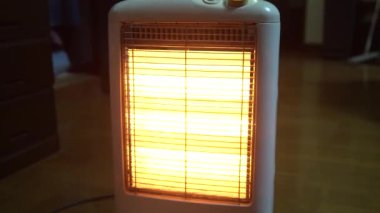 Elektrikli soba hareket halinde