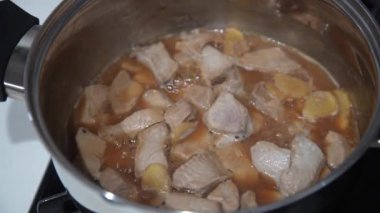 Nasıl yahni yapılacağının resmi.