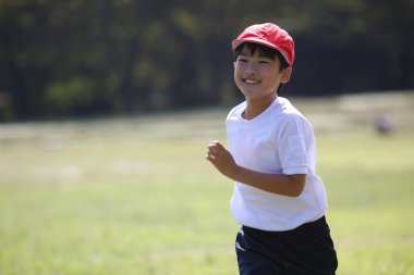 Koşan çocuk spor günü görüntüsü