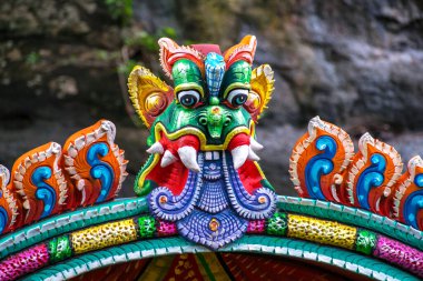 Hindu tapınağının kemeri.