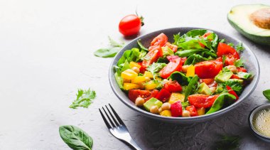 Vegetable Salad, Vegetarian Salad with Chickpeas, Avocado, Bell Pepper, Spinach, Cherry Tomatoes in a Bowl, Healthy Eating