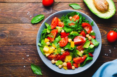 Vegetable Salad, Vegetarian Salad with Chickpeas, Avocado, Bell Pepper, Spinach, Cherry Tomatoes in a Bowl, Healthy Eating