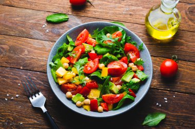 Vegetable Salad, Vegetarian Salad with Chickpeas, Avocado, Bell Pepper, Spinach, Cherry Tomatoes in a Bowl, Healthy Eating