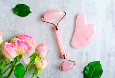 Rose Quartz Roller and Gua Sha Tool, Facial Lifting Scraping Massage Treatment
