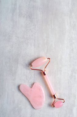 Rose Quartz Roller and Gua Sha Tool, Facial Lifting Scraping Massage Treatment