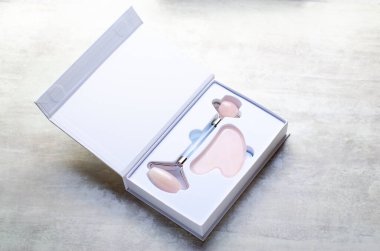 Rose Quartz Roller and Gua Sha Tool, Facial Lifting Scraping Massage Treatment