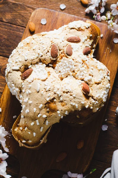 Colomba Italian Easter Dove Cake Wooden Rustic Background — 스톡 사진