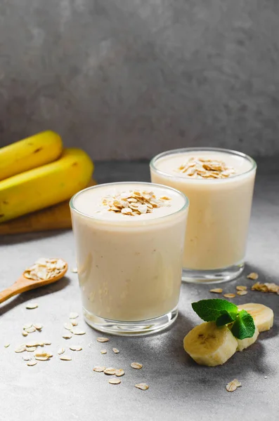 Banán Smoothie Zab Egészséges Élelmiszer Vegán Vagy Vegetáriánus Diéta Élelmiszer — Stock Fotó