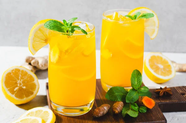 Имбирный Куркуминовый Лимонад Здоровый Напиток Куркумой Специями Jamu Juice Иммунитет — стоковое фото
