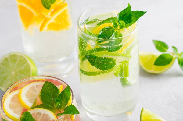 Summer Drinks Set Fruit Citrus Berry Refreshing Lemonades Cocktails Bright — Stock Photo, Image
