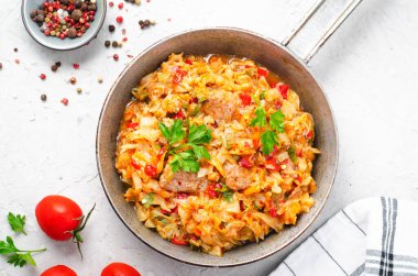 Et ve sebzeli haşlanmış lahana, Rahatlatıcı Yiyecek, Kabartma Lahana, Lezzetli Yemek