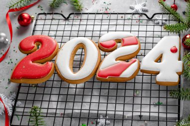 Yeni Yıl 2024 Zencefilli Kurabiye Parlak Şenlik Arkaplanı, El Yapımı Noel Muamelesi
