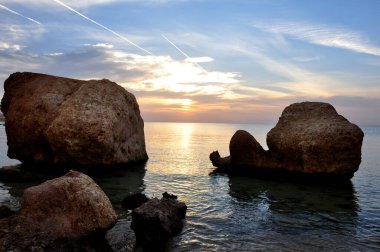 Kızıl Deniz 'de turuncu gün batımı, Mısır