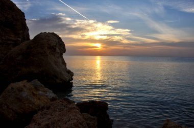 Kızıl Deniz 'de turuncu gün batımı, Mısır