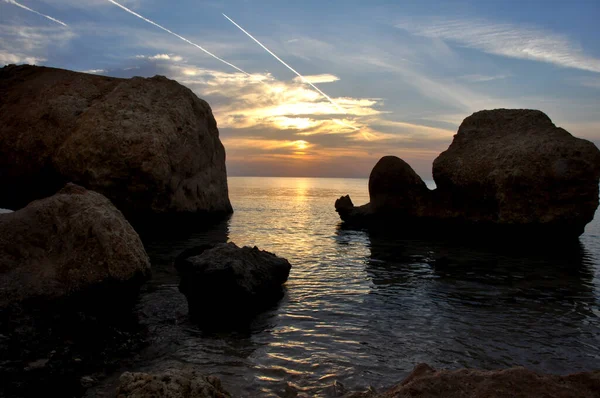Kızıl Deniz 'de turuncu gün batımı, Mısır