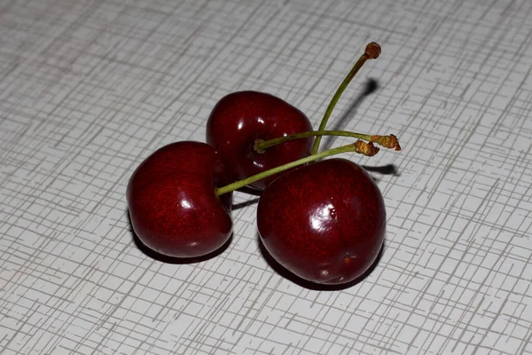 Ripe Cherries White Table — Stock Photo, Image