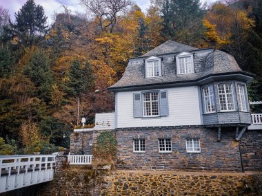 Almanya 'da küçük bir kasabanın atmosferik görüntüsü