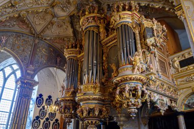 Aydınlık bir yaz gününde Kopenhag 'da yürümek, Danimarka