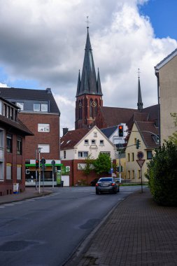 St. Sixtus-Kirche Haltern Almanya 'da. Eski kilisenin güzel kulesi.