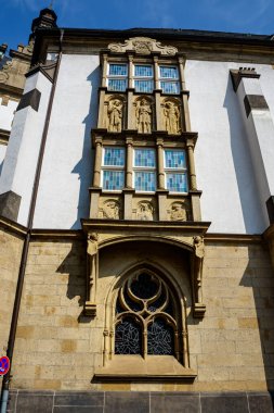 Almanya 'da bir şehirde eski bir bina