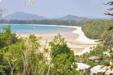 Phuket Adası, Tayland 'dan güzel bir okyanus manzarası.