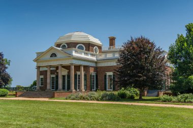 Thomas Jefferson 'ın Virginia' daki Monticello malikanesinin dış görünüşü.