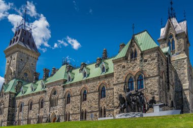 Ottawa Kanada 'daki bir hükümet binasının manzarası