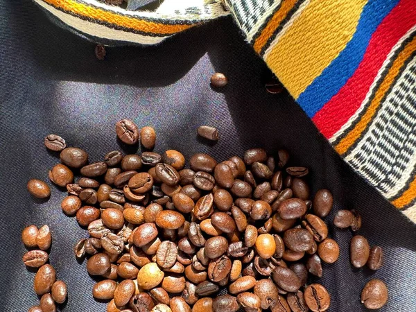 Tiszta Friss Kolumbiai Kávé — Stock Fotó