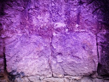 Arkaplan için mor renkli taş dokusunun yakın çekim görüntüsü