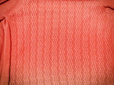 Kırmızı kumaş dokusu kadar kapatın