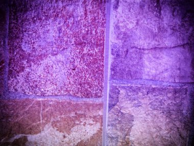 Arka plan için renkli mor taş dokunun yakın plan çekimi.