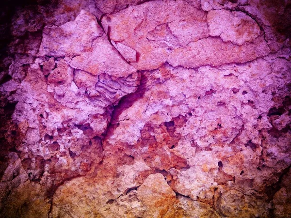 Arkaplan için mor renkli taş dokunun yakın plan çekimi