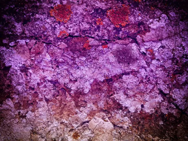 Arka plan için renkli mor taş dokunun yakın plan çekimi.