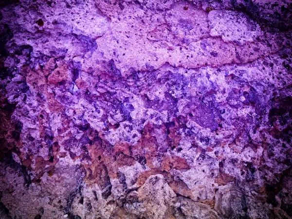 Arkaplan için mor renkli taş dokunun yakın plan çekimi