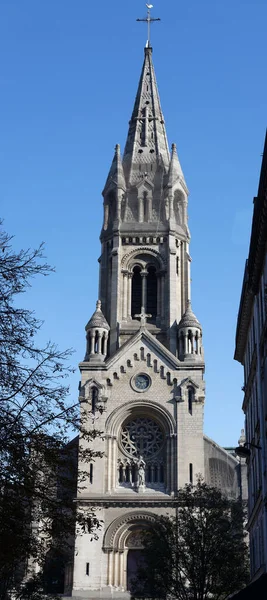 Kościół Matki Boskiej Świętego Krzyża Menilmontant Notre Dame Croix Menilmontant — Zdjęcie stockowe