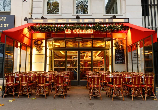 Париж Франция Декабря 2022 Года Традиционный Французский Ресторан Колибри Украшен — стоковое фото