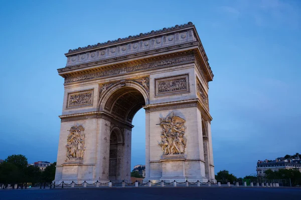 Triumphal Arch Είναι Ένα Από Πιο Διάσημα Μνημεία Στο Παρίσι — Φωτογραφία Αρχείου