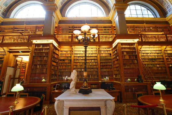 Paris Frankreich Juni 2023 Die Bibliothek Bourbonpalast Dem Sitz Der — Stockfoto
