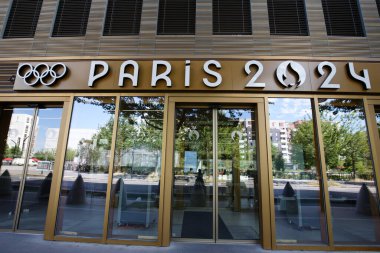 Saint Denis-14 Temmuz 2023: Organizasyon Komitesi Paris Olimpiyat Oyunları Ofisi. 2021 'in başından beri, Saint-Denis' teki Pulse binası Paris 2024 takımları için bir sinir merkezi oluşturmuştur..