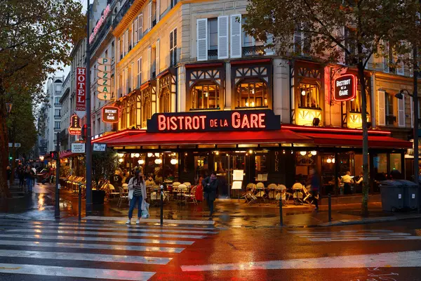 Paříž Francie Října 2023 Bistrot Gare Tradiční Francouzská Restaurace Která Stock Fotografie